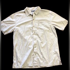 Columbia L Sportswear Shirt
Button Front Beige